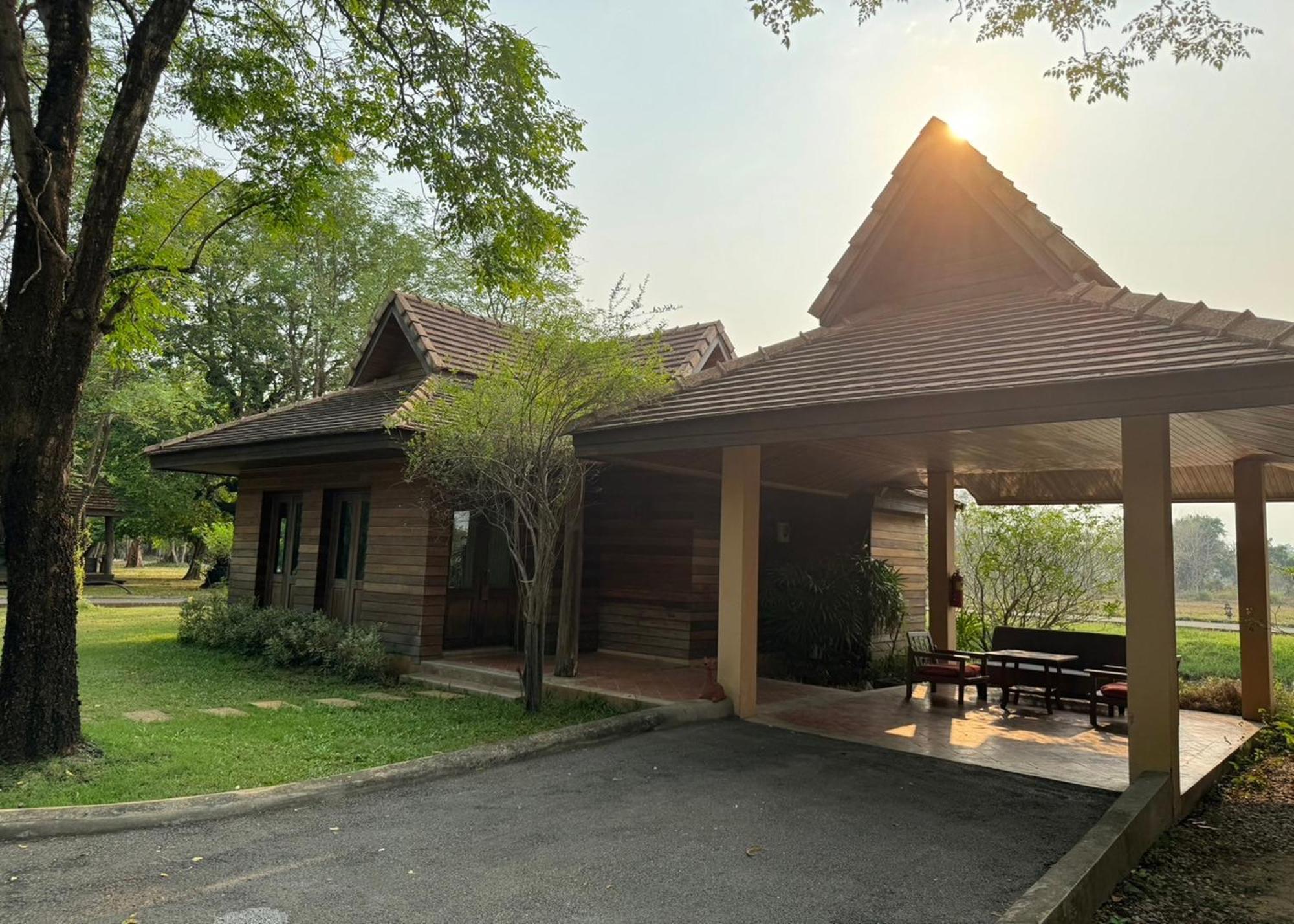 Karina Resort Чиангмай Экстерьер фото