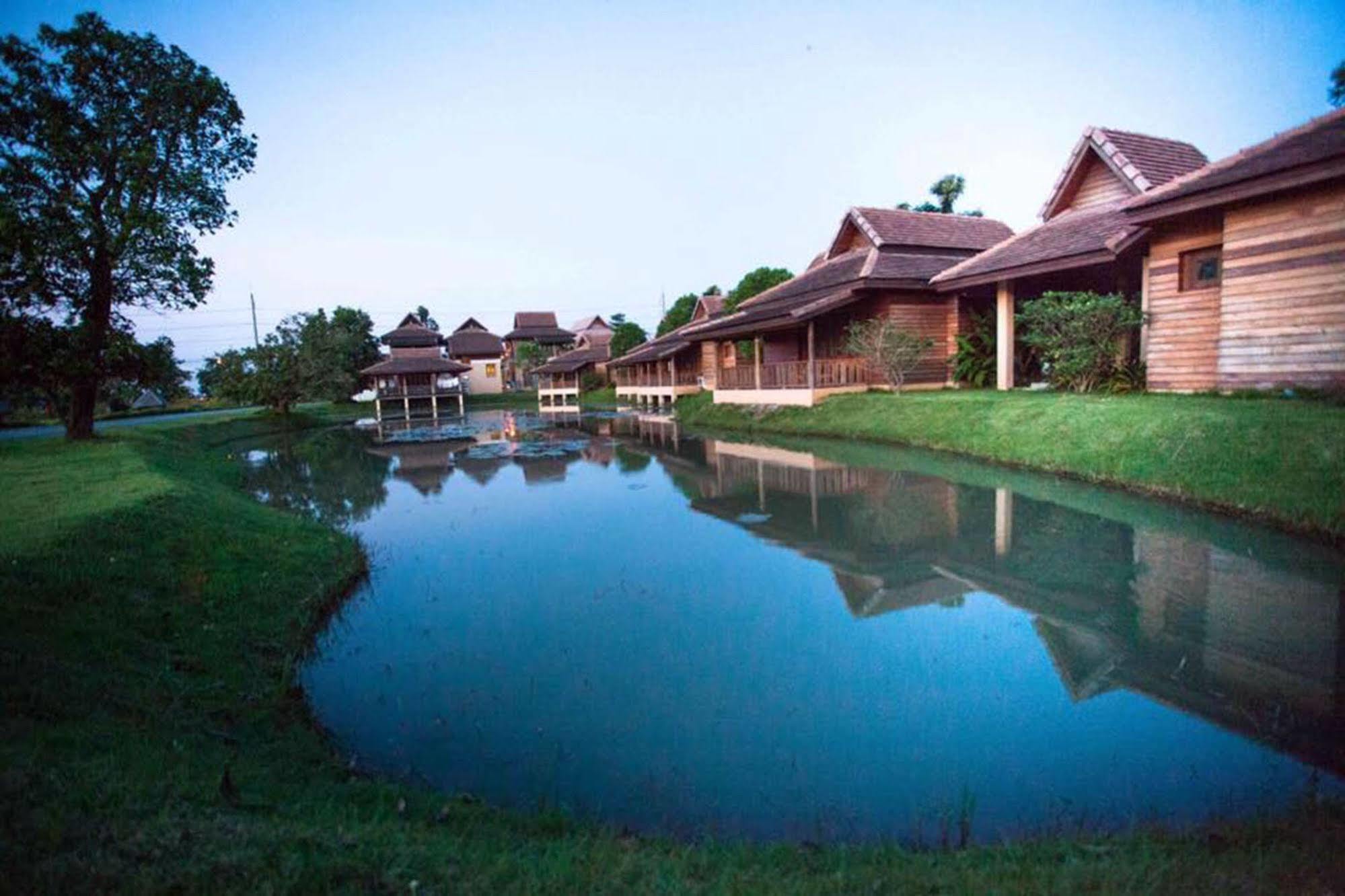 Karina Resort Чиангмай Экстерьер фото